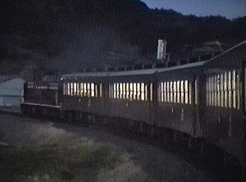 阿川～長門粟野間をゆく５０系客車普通列車